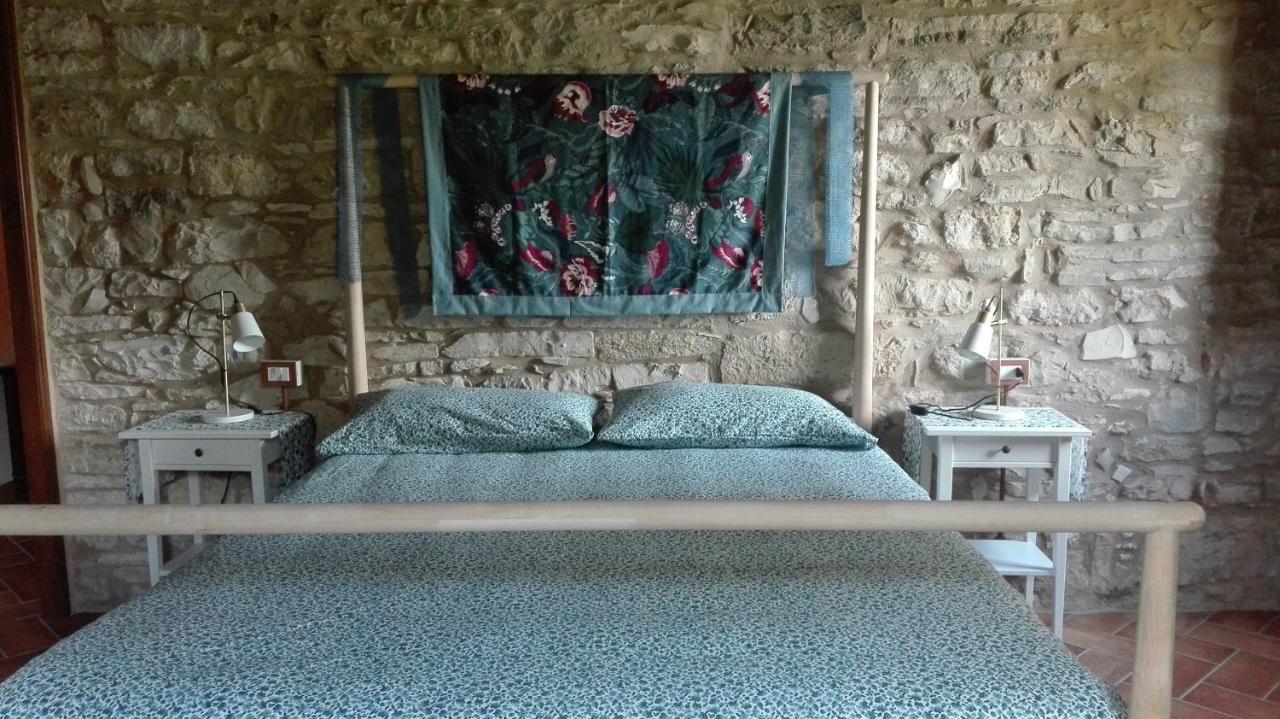 Casale Le Fontanelle Hotel Monte Grimano Terme ภายนอก รูปภาพ