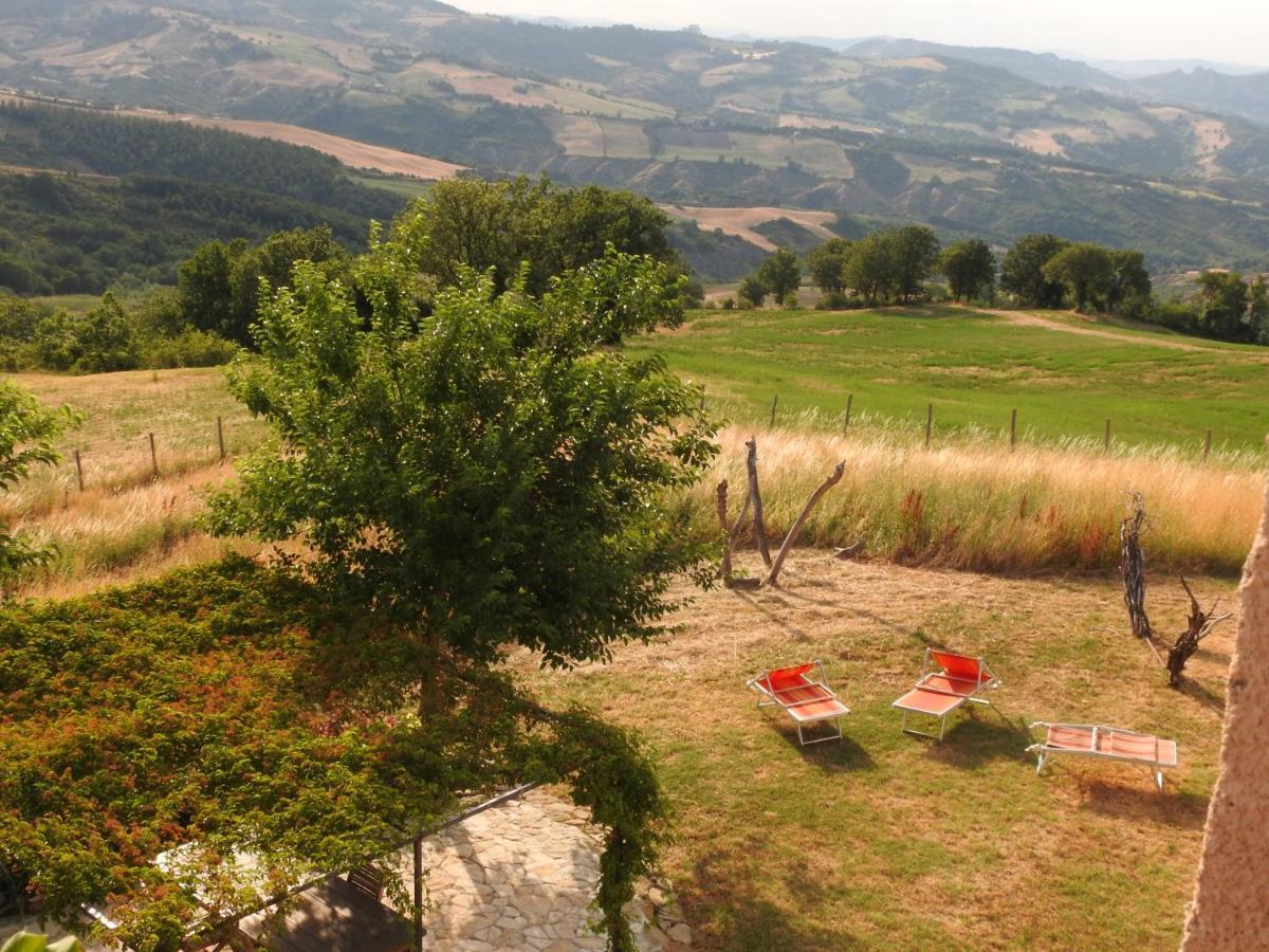 Casale Le Fontanelle Hotel Monte Grimano Terme ภายนอก รูปภาพ