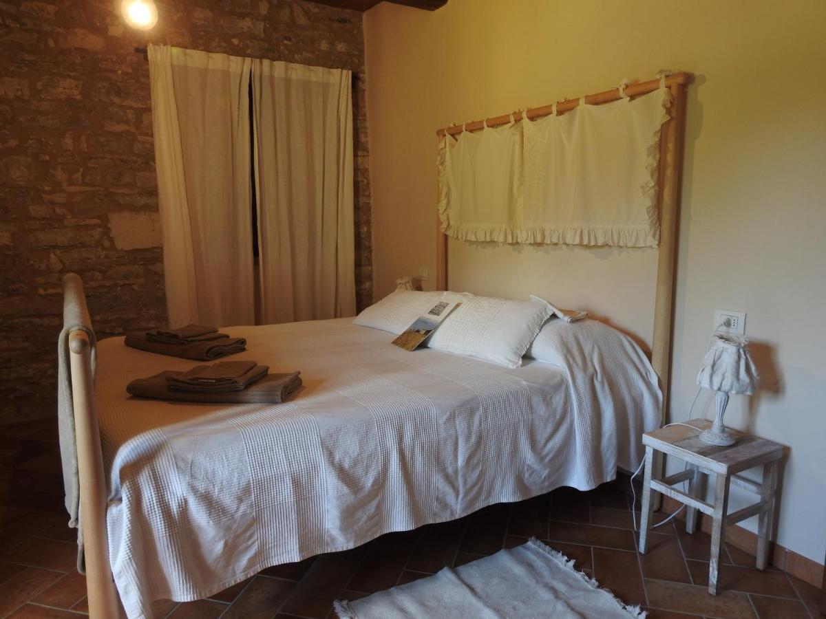 Casale Le Fontanelle Hotel Monte Grimano Terme ภายนอก รูปภาพ